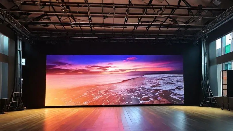 o-czego-sluzy-zielone-tlo-w-studiu-filmowym